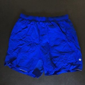 Lululemon Men’s Surge Short 6” Lined. Blue. Size S.